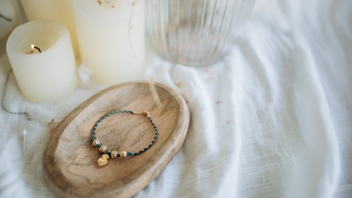 Schéma Bracelet cordon coeur ex voto