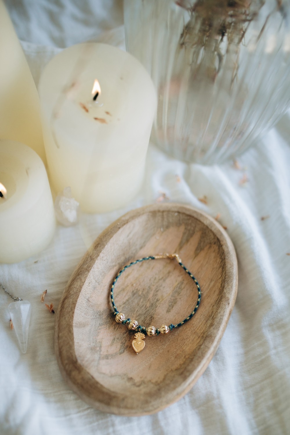 Bracelet cordon coeur ex voto