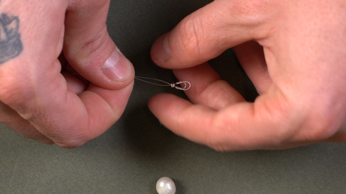 Collier de perles d'eau douce et chaîne gourmette : Etape 3