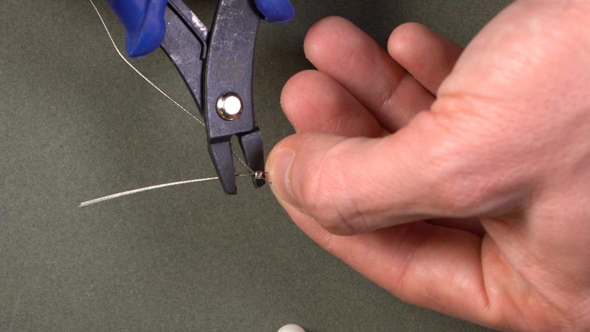 Collier de perles d'eau douce et chaîne gourmette : Etape 4