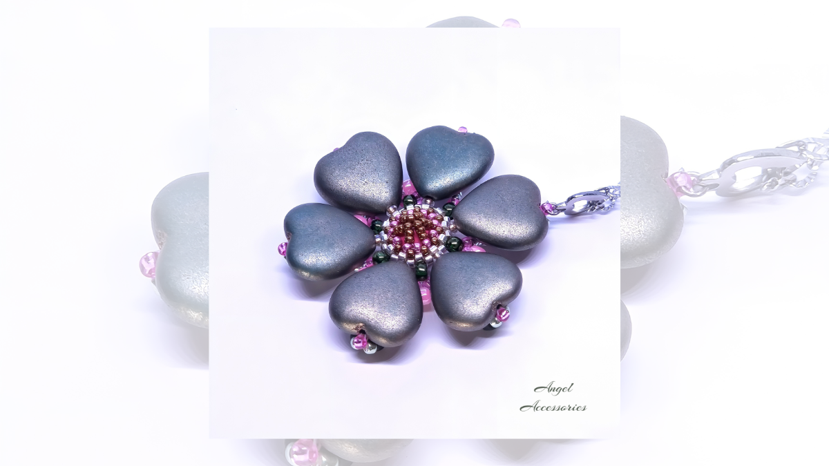 Pendentif Fleur de Coeur par Angel Accessories