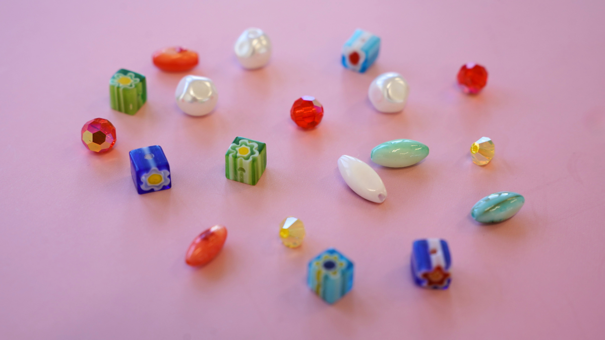 DIY : Trio de bracelets colorés en perles céramiques, Millefiori et Preciosa : Etape 2