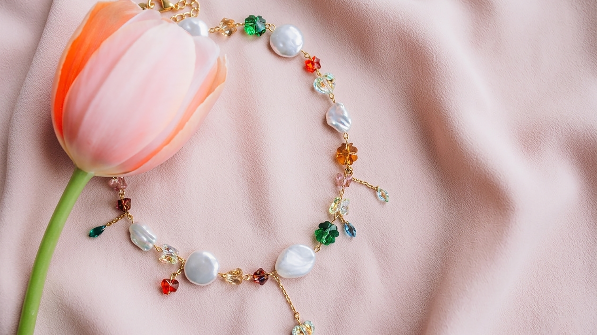 Schéma Collier cristaux PureCrystal et perles nacrées