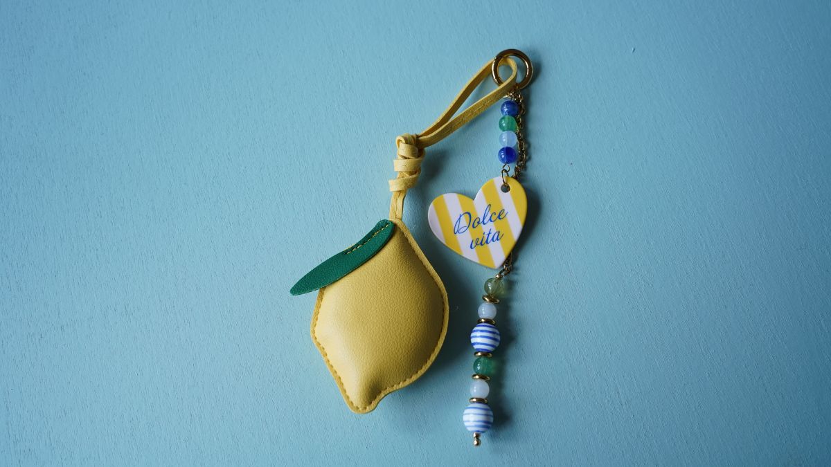 DIY : Bijou de sac citron pour l'été : Etape 8 DIY : Bijou de sac citron pour l'été : Etape 8