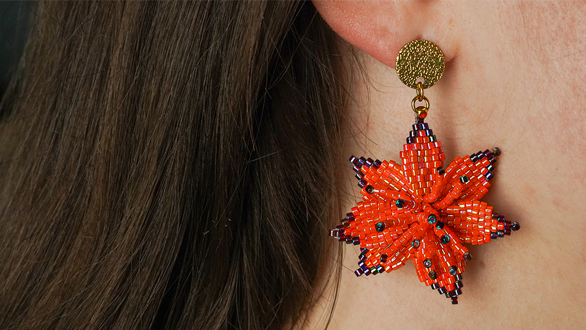 Schéma Boucles d'oreilles fleurs 7 pétales tissées