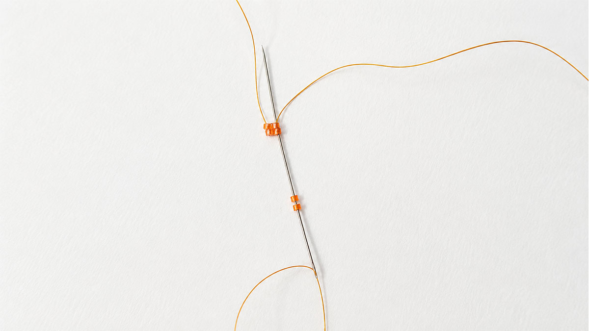 Boucles d'oreilles en double brick stitch : Etape 3