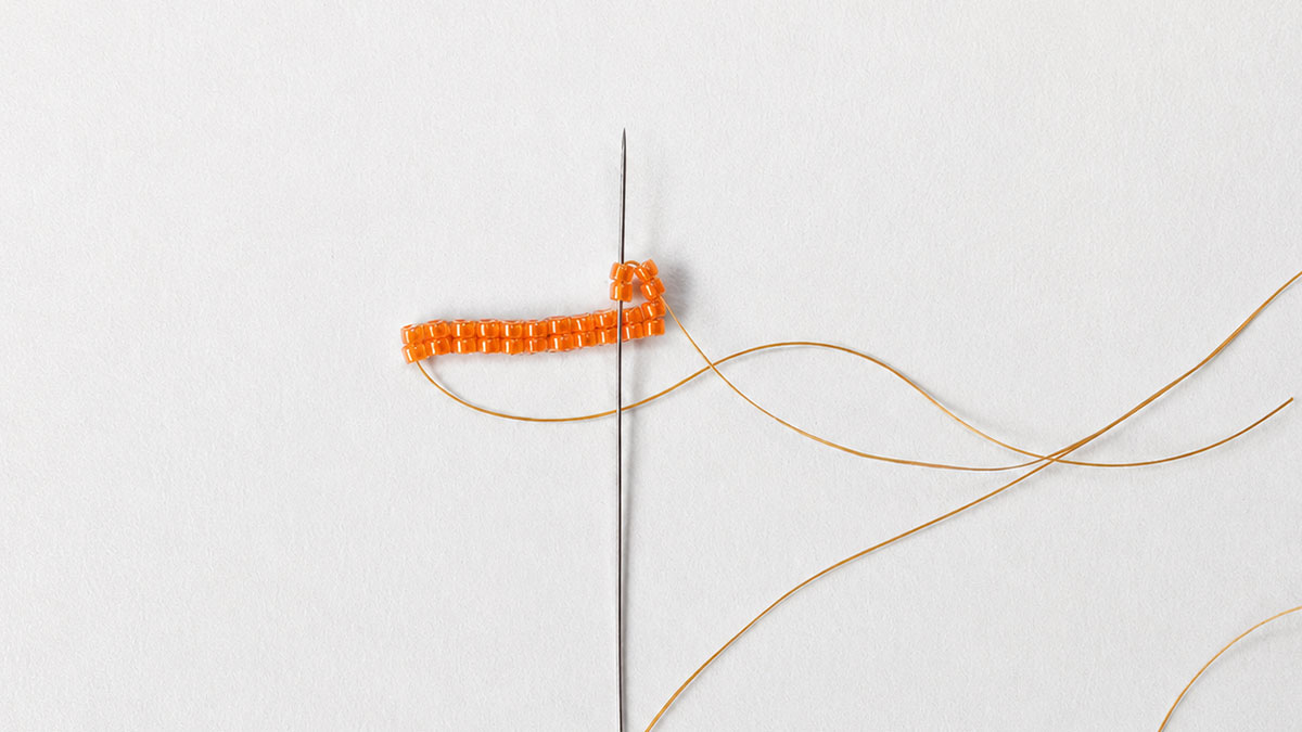 Boucles d'oreilles en double brick stitch : Etape 6