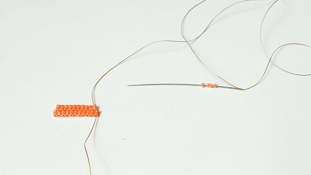 Boucles d'oreilles en double brick stitch : Etape 9