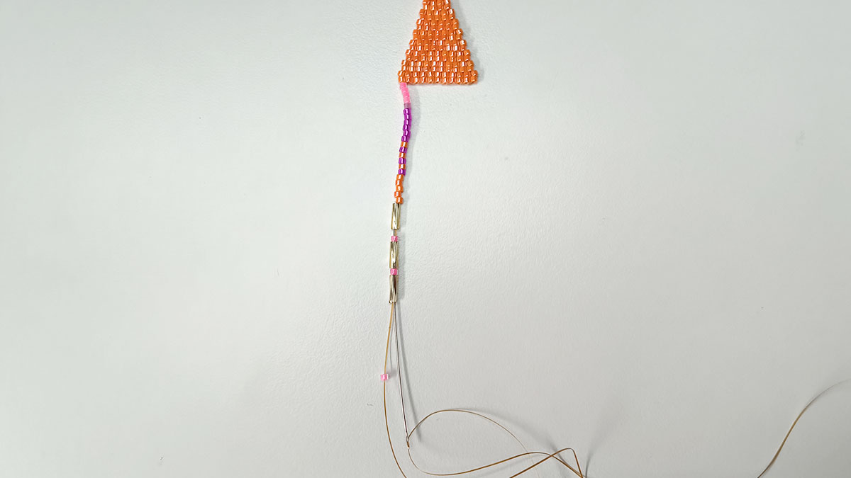 Boucles d'oreilles en double brick stitch : Etape 12
