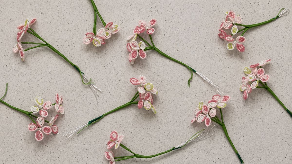 Fleurs d'Hortensia en perles : Etape 16