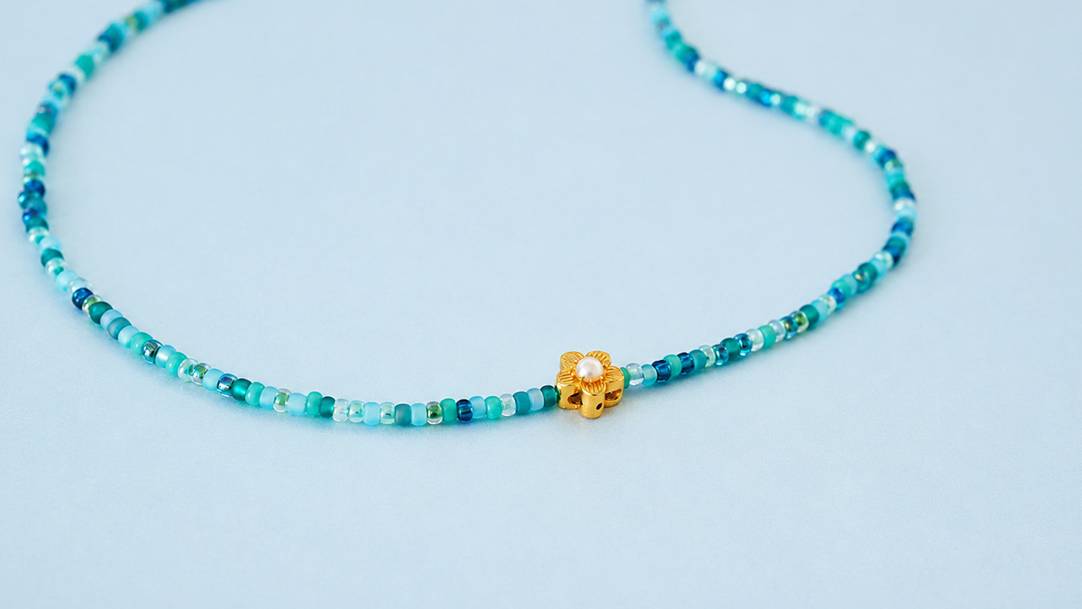 Collier en rocailles Miyuki turquoise : Etape 2