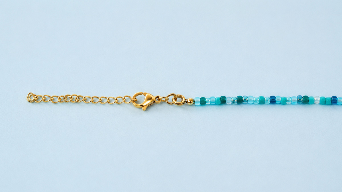 Collier en rocailles Miyuki turquoise : Etape 3
