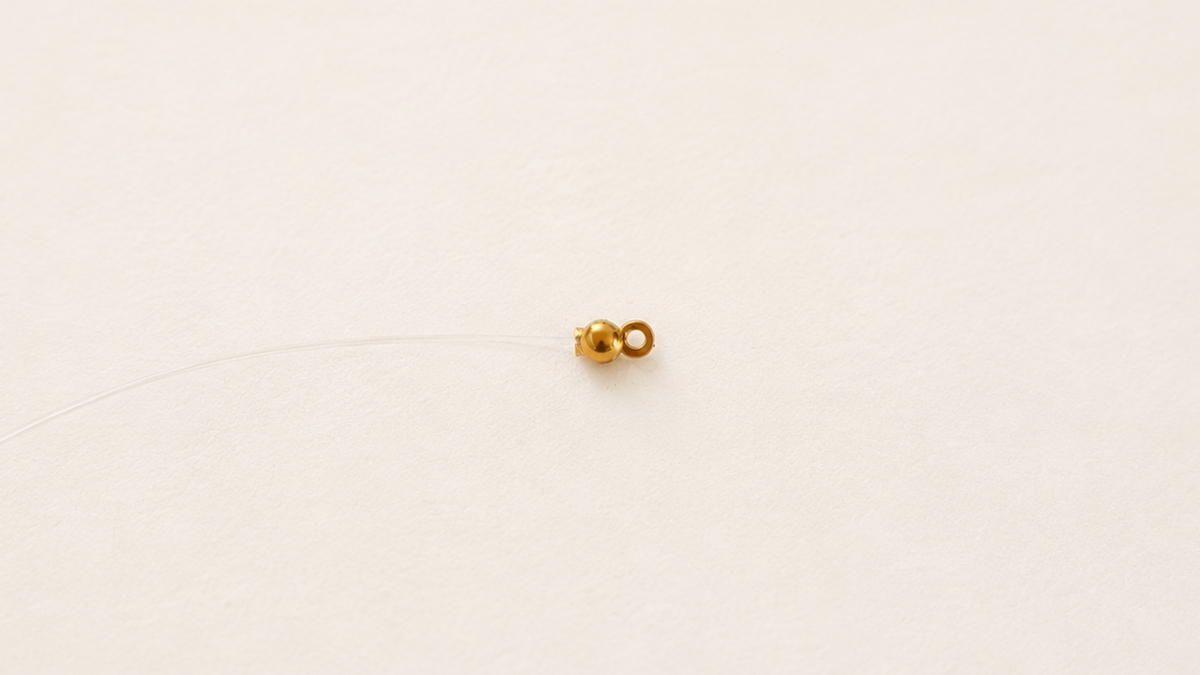 Collier multirangs en pierres gemmes et perles en nacre : Etape 1