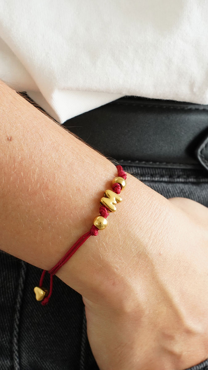 Schéma Bracelet cordon avec lettre poussoir Schéma Bracelet cordon avec lettre poussoir