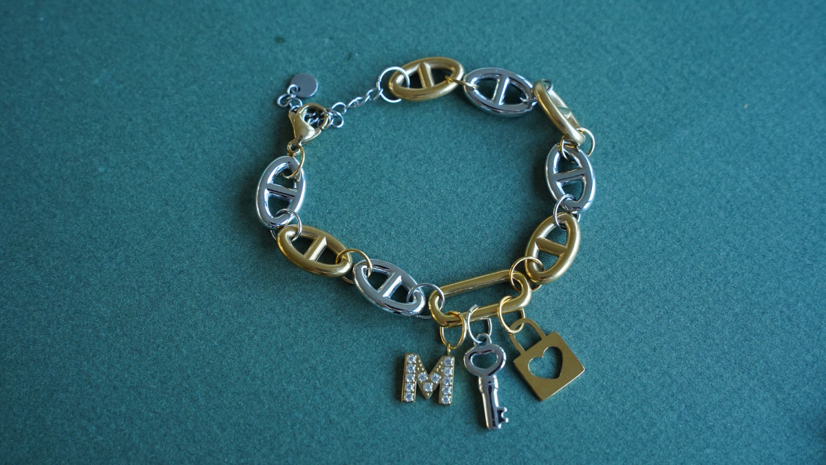 Bracelet mailles marines dorées et argentées : Etape 4 Bracelet mailles marines dorées et argentées : Etape 4