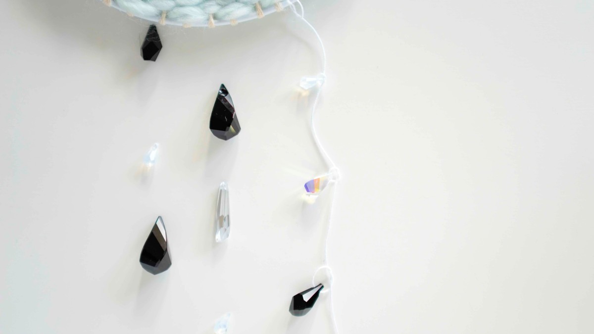 Tissage mural rond par Julie Robert : Etape 12