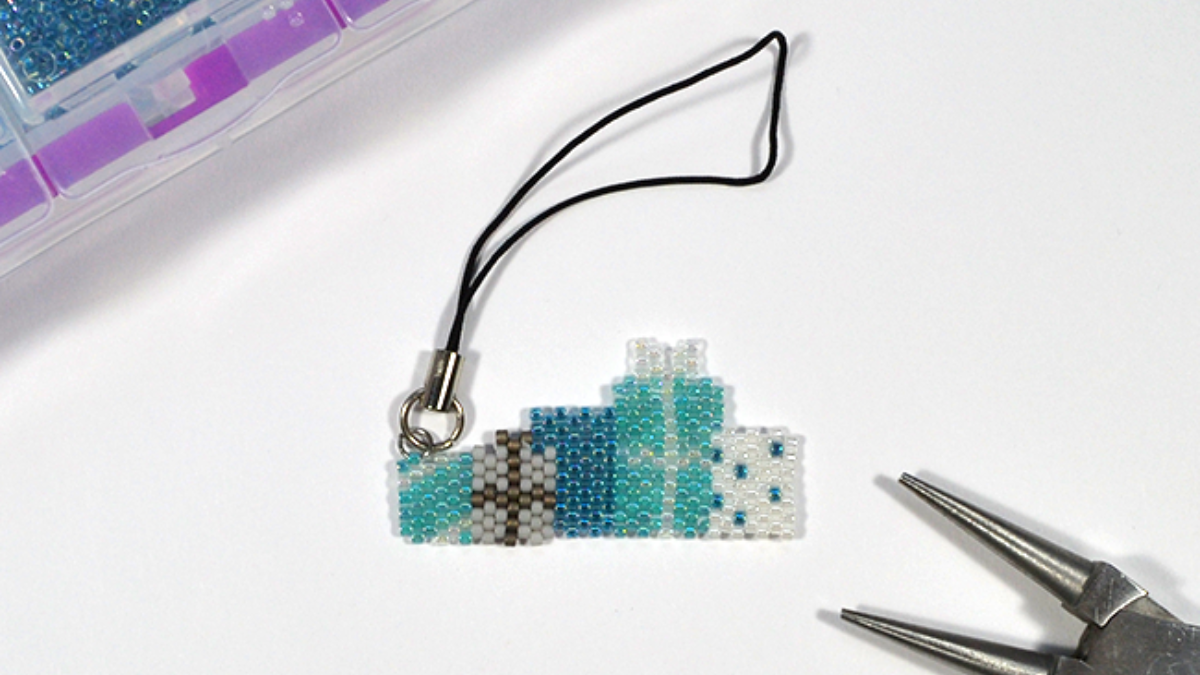 Schéma Motif jolis paquets cadeaux en tissage brick stitch avec des perles Miyuki ambiance Frozen Winter