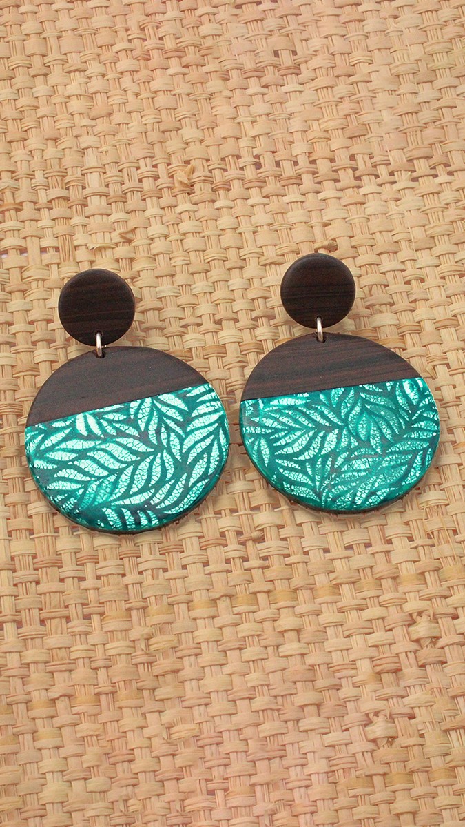 Schéma Boucles d'oreilles imitation batik et effet bois d'ébène sur pâte Fimo